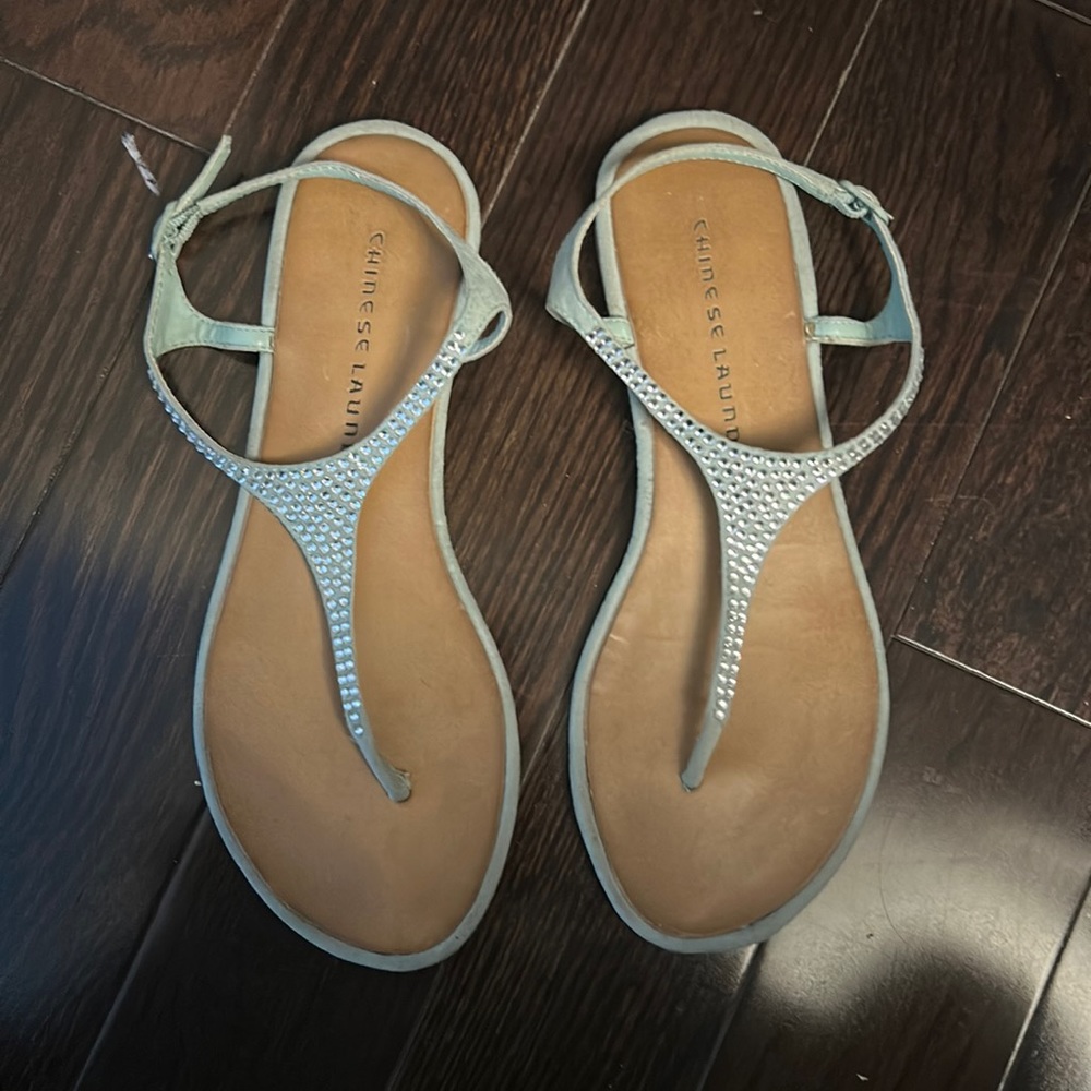 Chinese Laundry sandals size 7